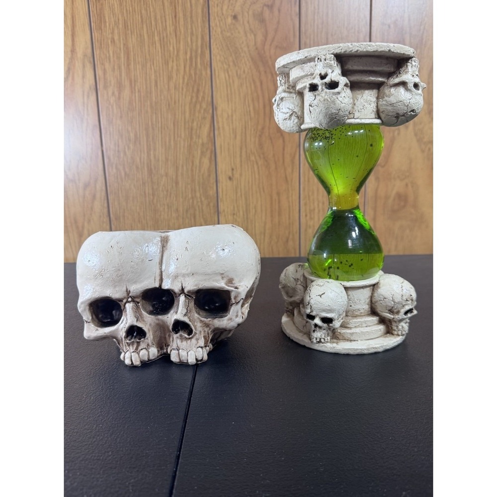 Martha Stewart Halloween Skull Green Hour Glass Black Glitter Decor W/ Planter‎